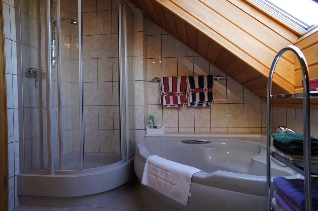 Ferienwohnung Bleialf Екстер'єр фото