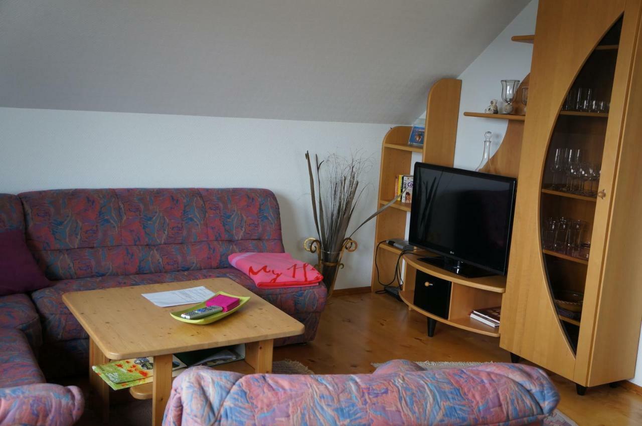 Ferienwohnung Bleialf Екстер'єр фото